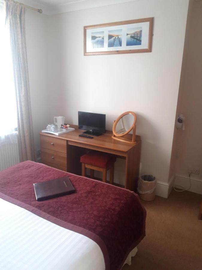 The Berkeley Guesthouse Eastbourne Eksteriør bilde